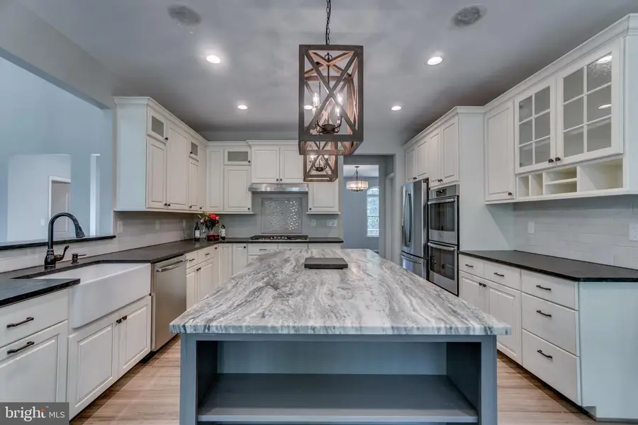 5347 Hillside Dr, Warrenton, VA 20187 - #3