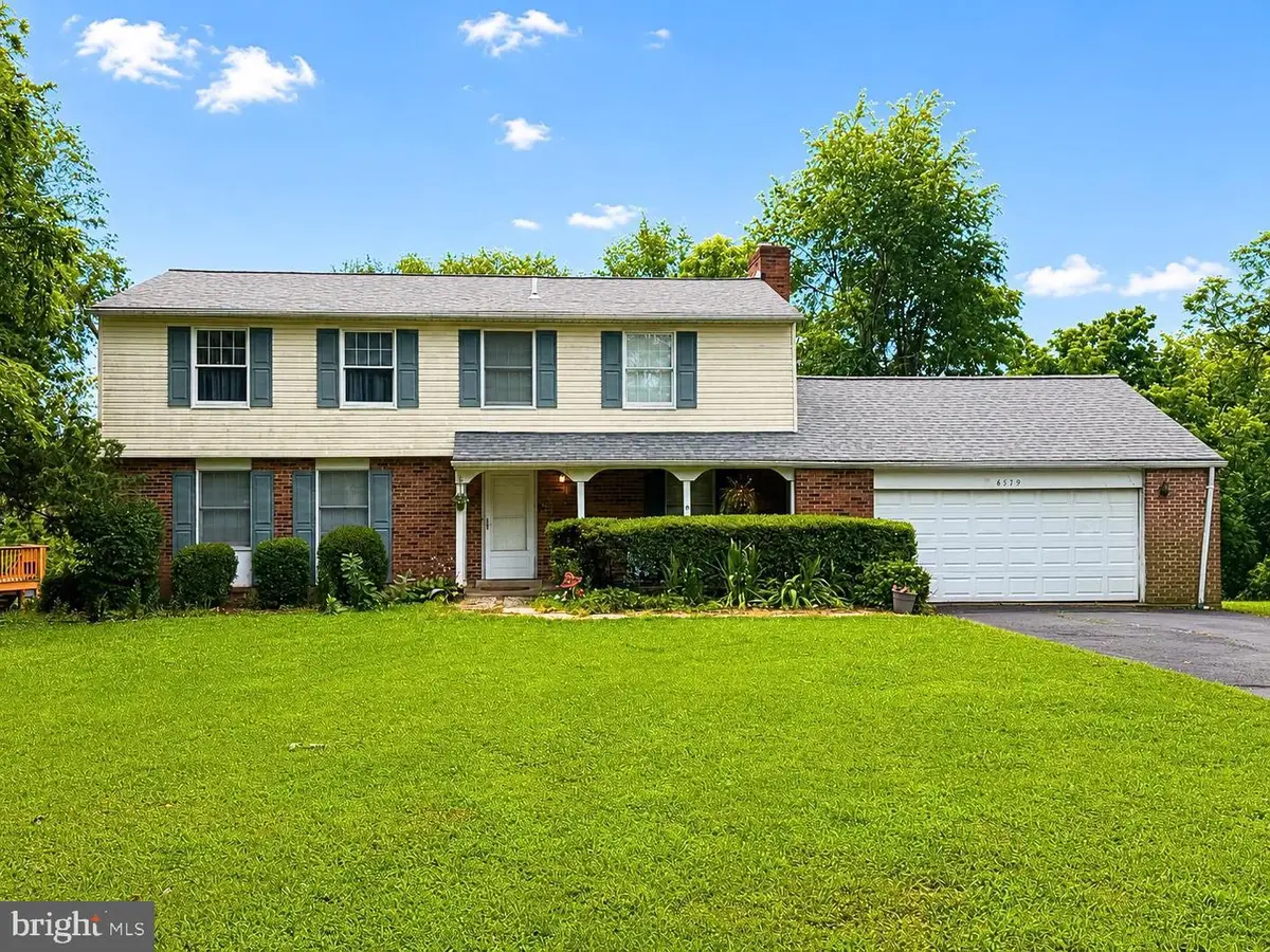 6579 Lancaster Dr, Warrenton, VA 20187 - #1