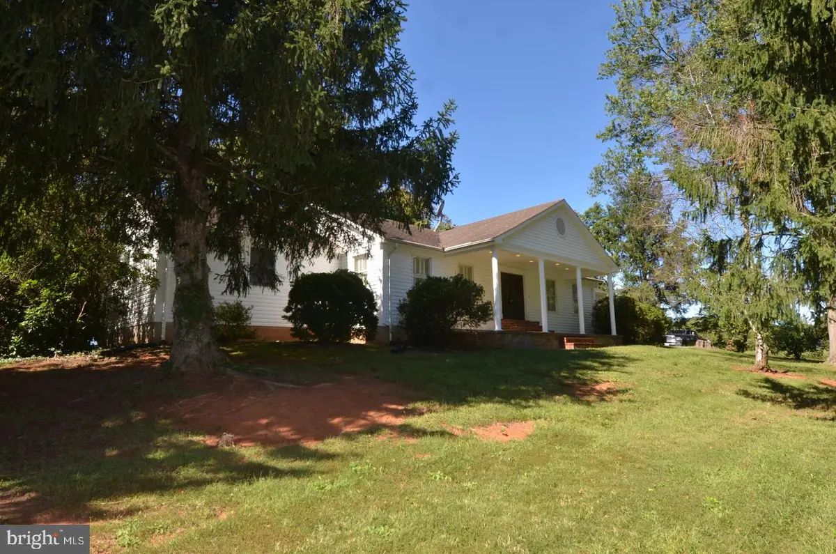 10540 Marsh Rd, Bealeton, VA 22712 - #1