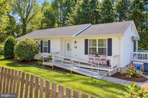 145 Moser Rd, WARRENTON, VA 20186