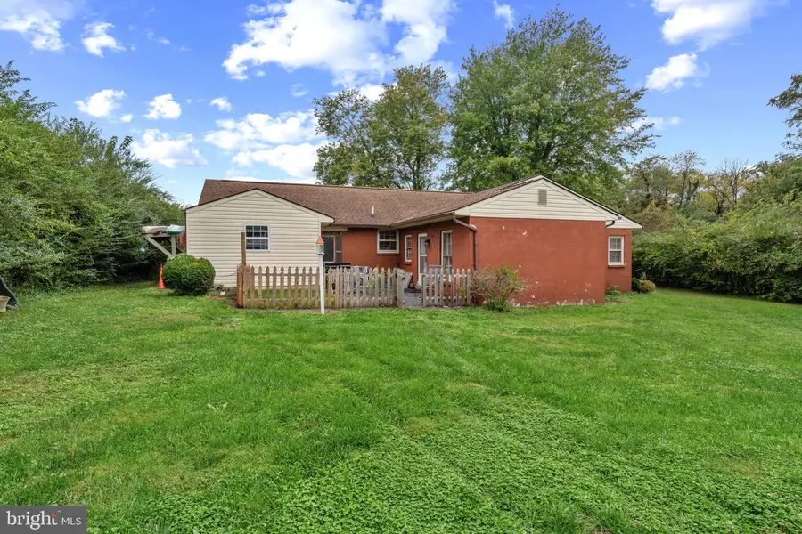4285 Lunceford Ln, Marshall, VA 20115 - #3