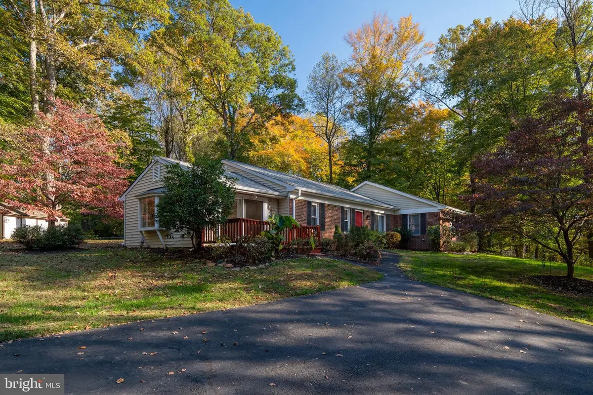 7401 Little Ct, Warrenton, VA 20187 - #1