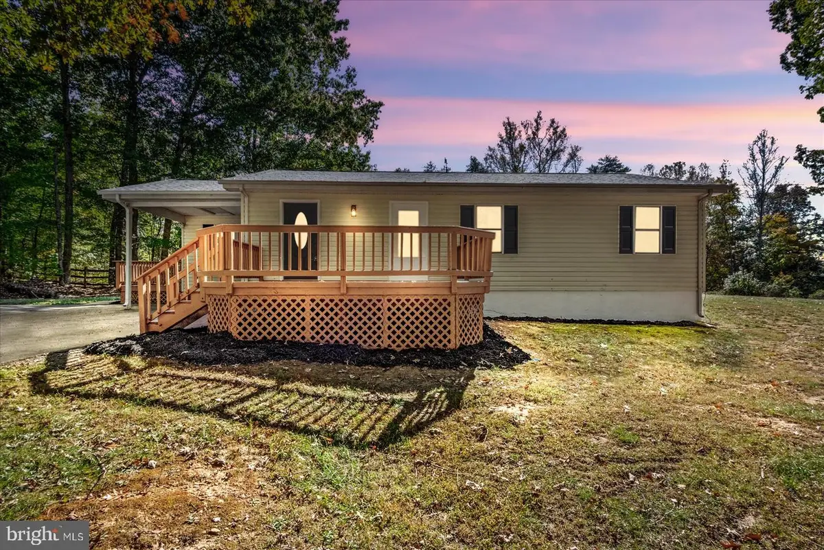 5619 Courtneys Corner Rd, Sumerduck, VA 22742 - #1