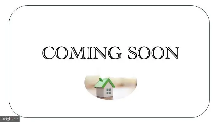7485 Admiral Nelson Dr, Warrenton, VA 20186 - #1