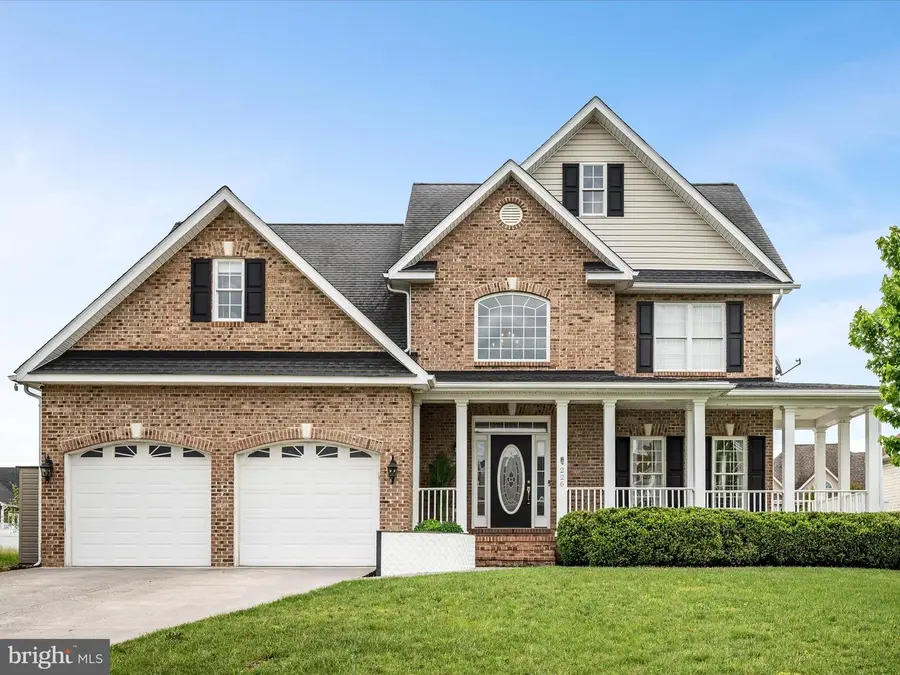 226 Taggart Dr, Winchester, VA 22602 - Image #2