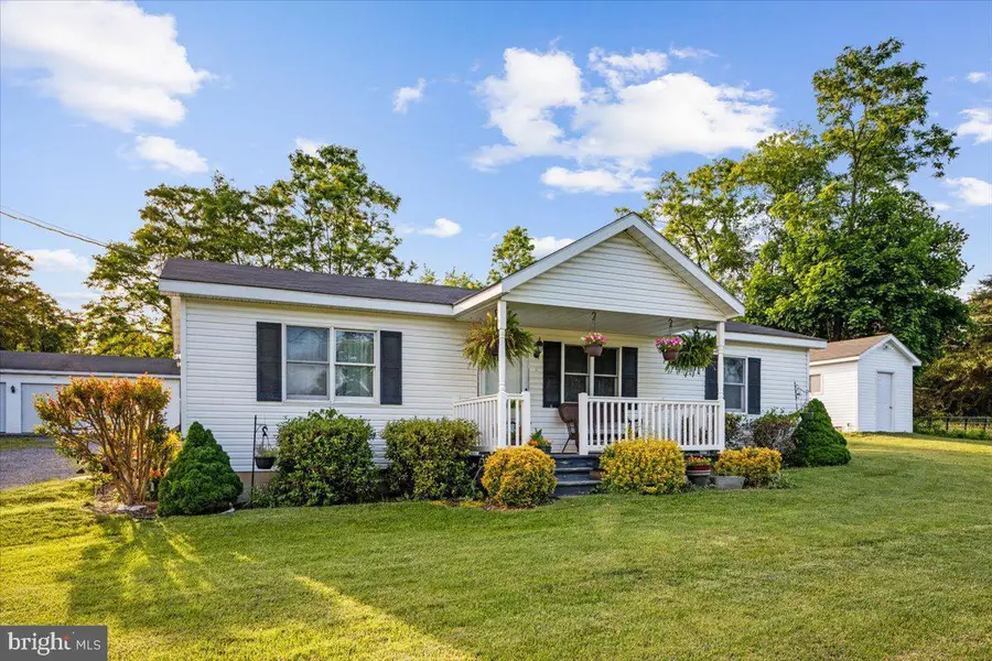 709 Dicks Hollow Rd, Winchester, VA 22603 - Image #2