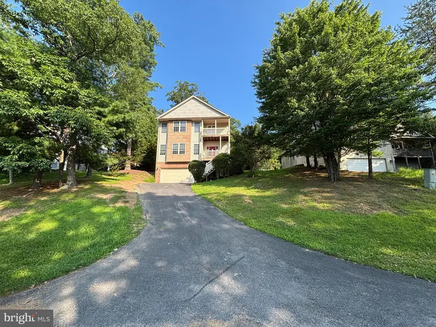 121 Waterside Ln, Cross Junction, VA 22625 - Image #3