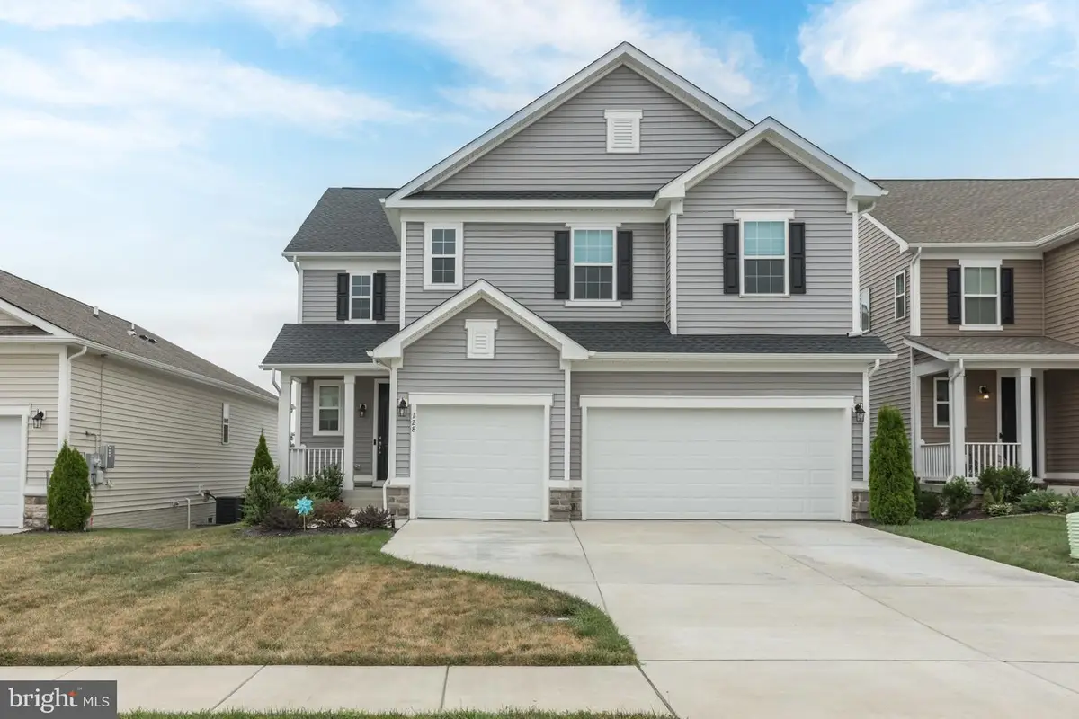 128 Raven Oaks Dr, Winchester, VA 22602 - Image #1