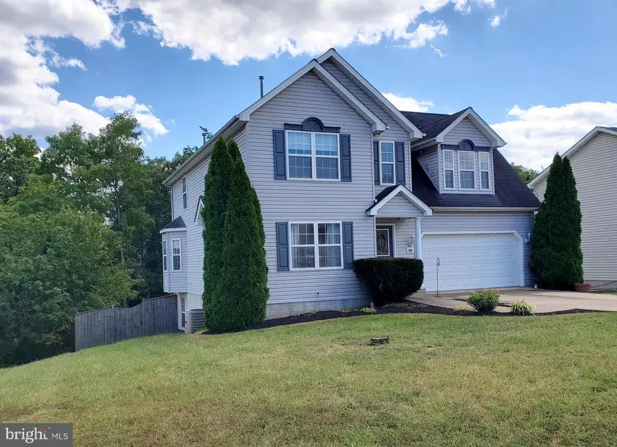 106 Foxglove Dr, Winchester, VA 22602 - Image #2
