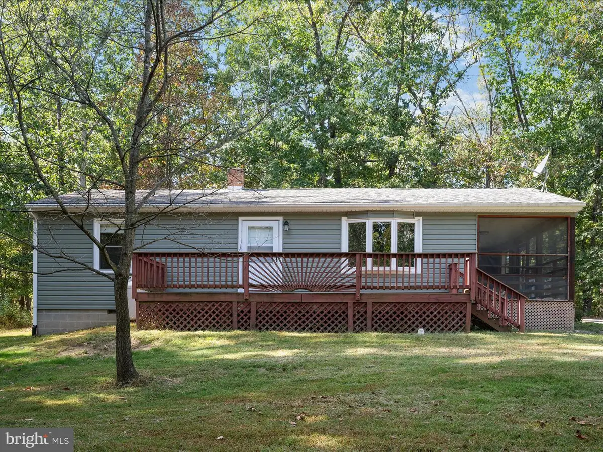 220 Chestnut Grove Rd, Winchester, VA 22603 - Image #1