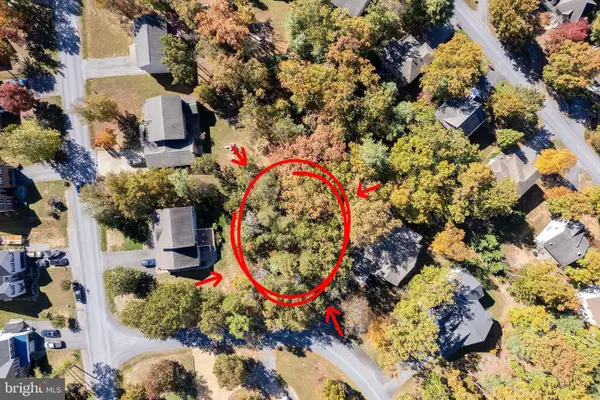 126 Downhill Cir, CROSS JUNCTION, VA 22625