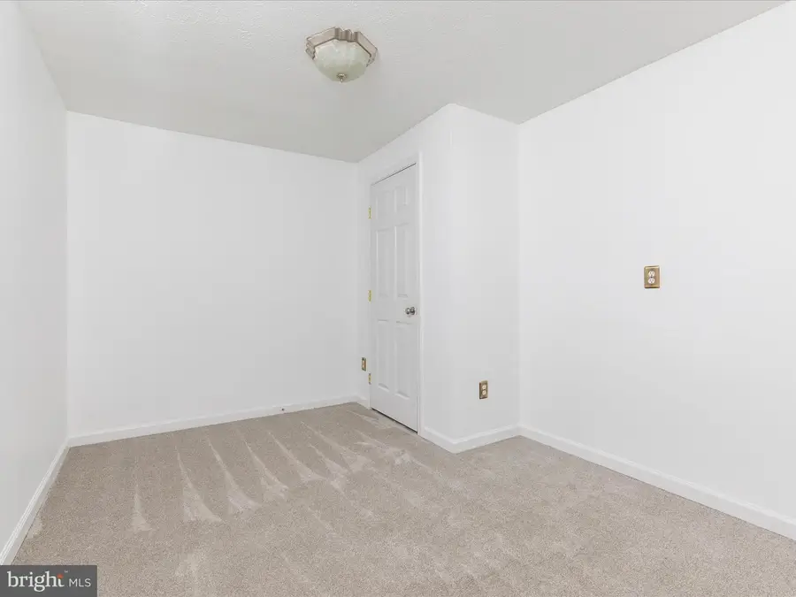 321 Sherando Cir, Stephens City, VA 22655 - Image #3