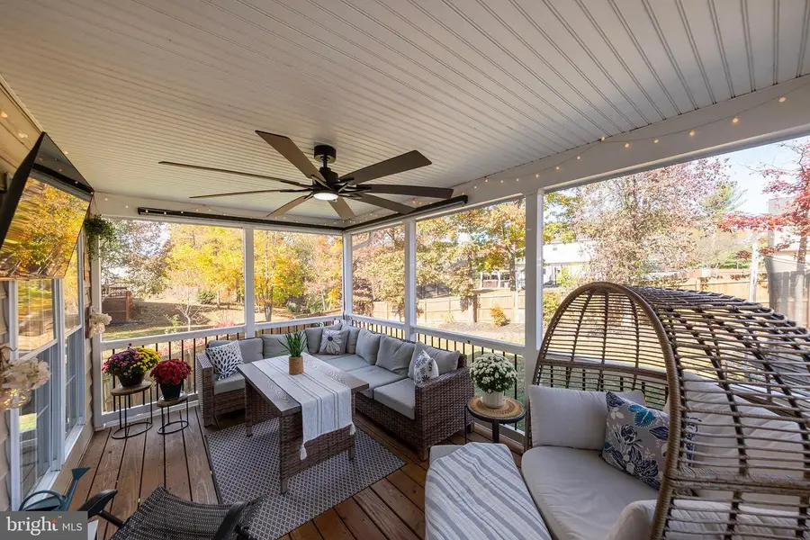 112 Lucy Long Ct, Stephens City, VA 22655 - Image #2