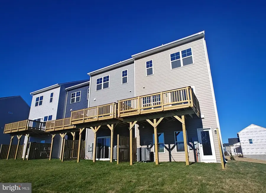 118 Norland Knoll Dr, Stephenson, VA 22656 - Image #2