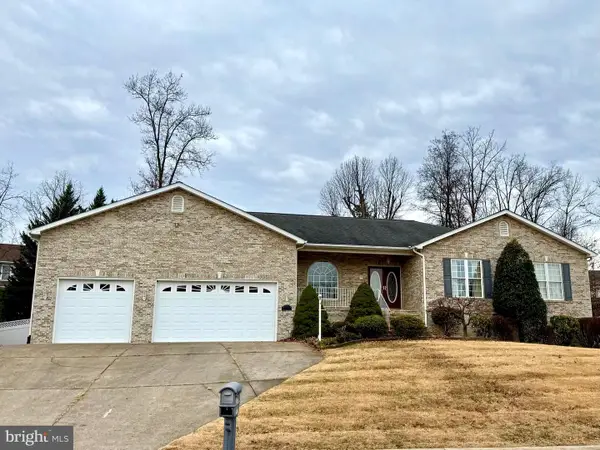 327 Clydesdale Dr, STEPHENS CITY, VA 22655