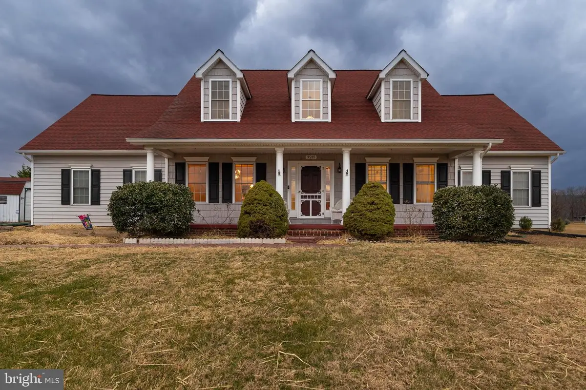 3915 Apple Pie Ridge Rd, Winchester, VA 22603 - Image #1