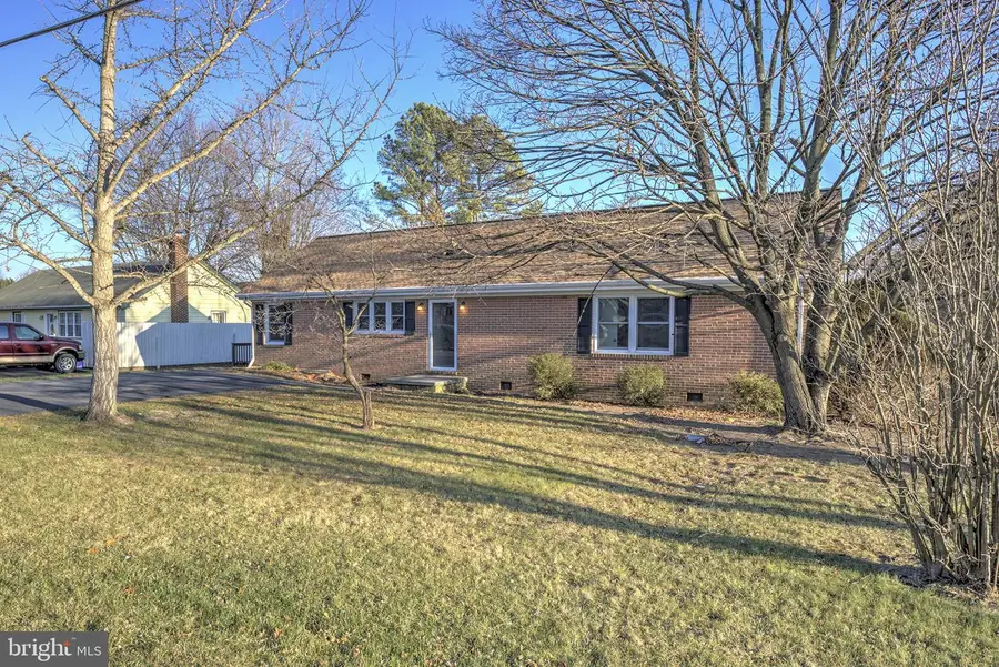 7786 Carolyn Ave, Middletown, VA 22645 - Image #3