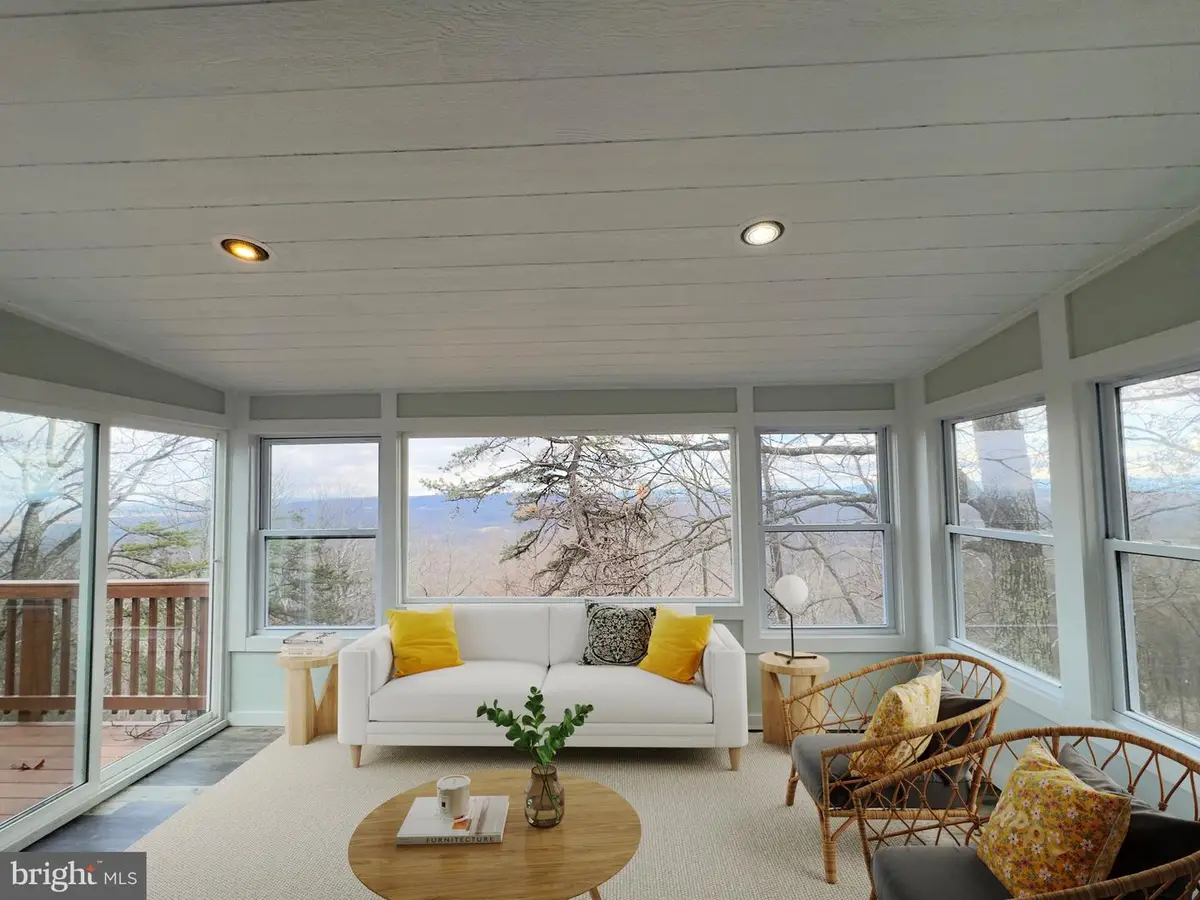 129 Jalapa Trl, Winchester, VA 22602 - Image #1