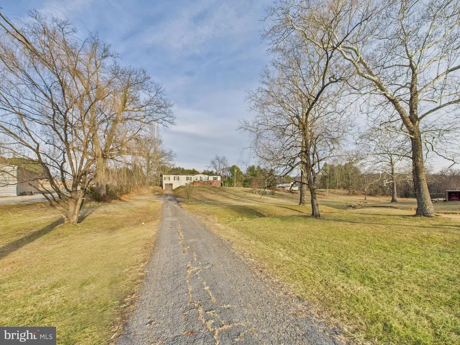 372 Bethel Grange Rd, Winchester, VA 22603 - Image #2