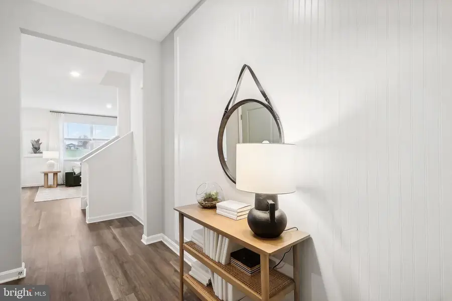 137 Woodford Dr, Stephens City, VA 22655 - Image #2