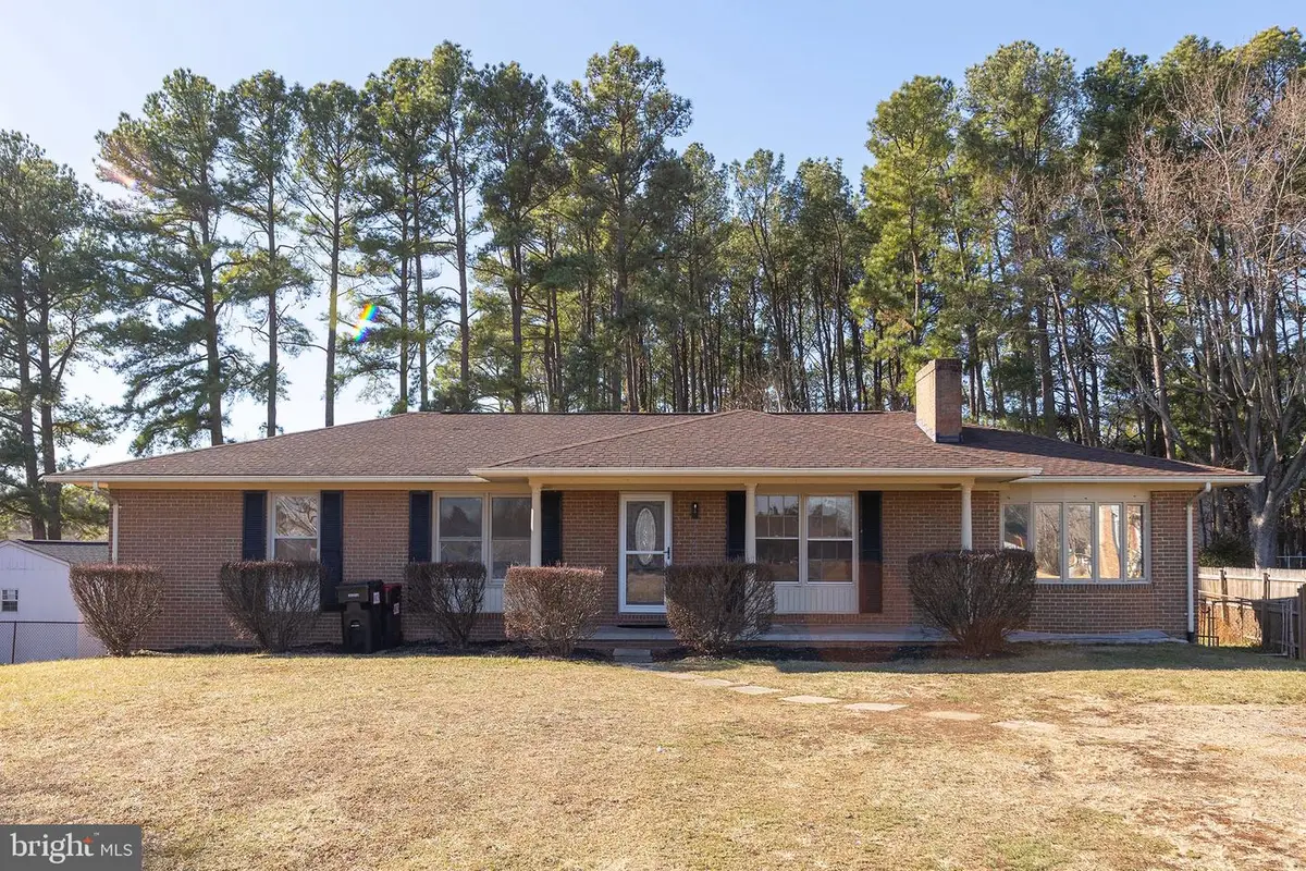 120 Amelia Ave, Stephens City, VA 22655 - Image #1