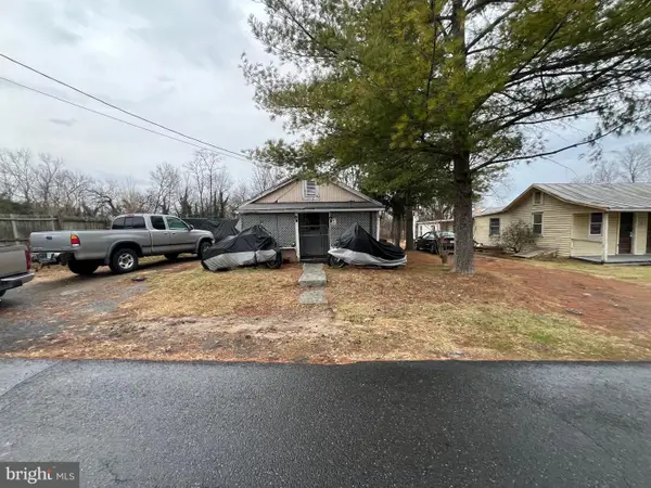 2339 Third St, MIDDLETOWN, VA 22645