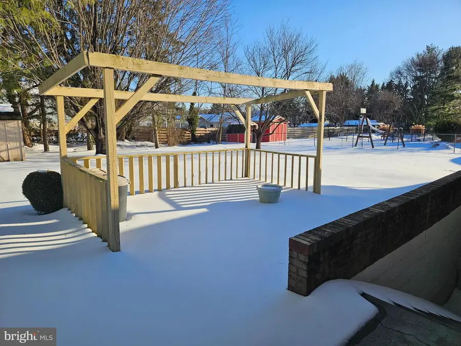 5078 Laura Dr, Stephens City, VA 22655 - #2