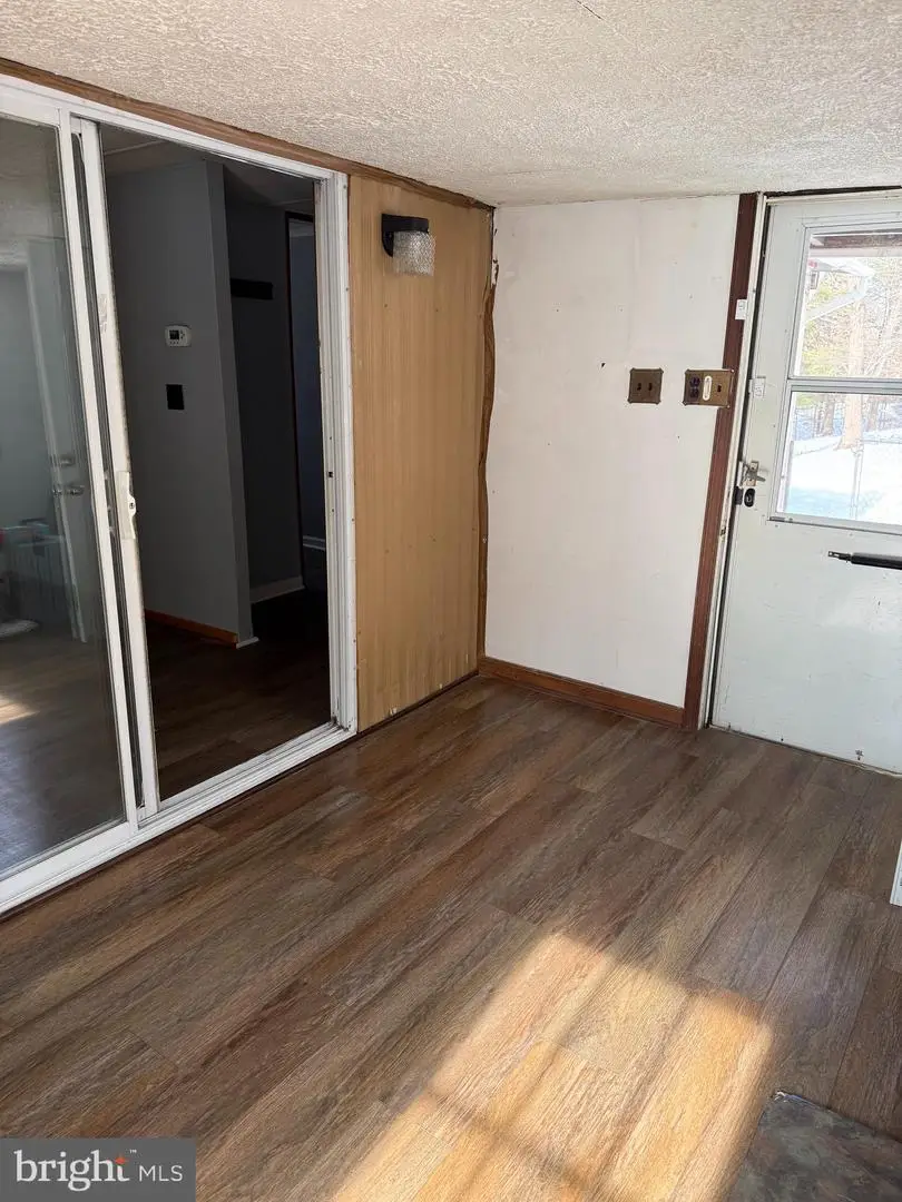 122 Cave Hill Ln, Gore, VA 22637 - #2