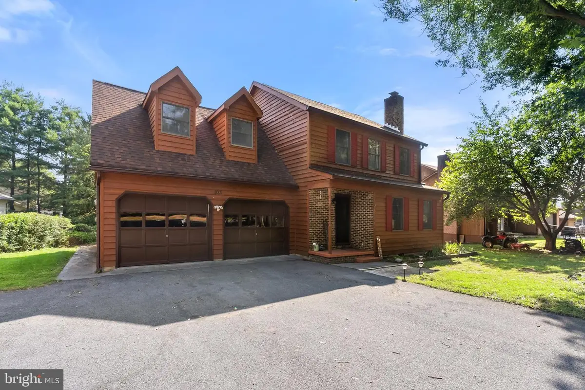 103 Masters Dr, Cross Junction, VA 22625 - #1