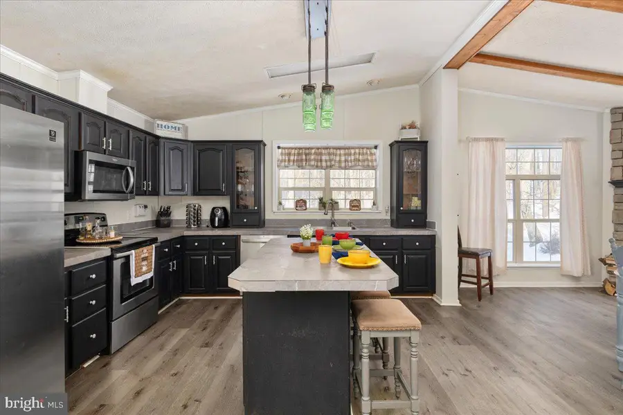 1501 S Timber Ridge Rd, Cross Junction, VA 22625 - #3