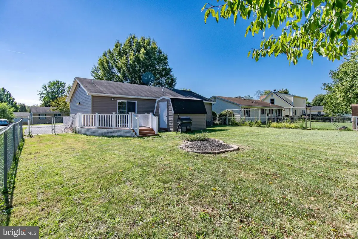 107 Golden Pond Cir, Stephens City, VA 22655 - #1