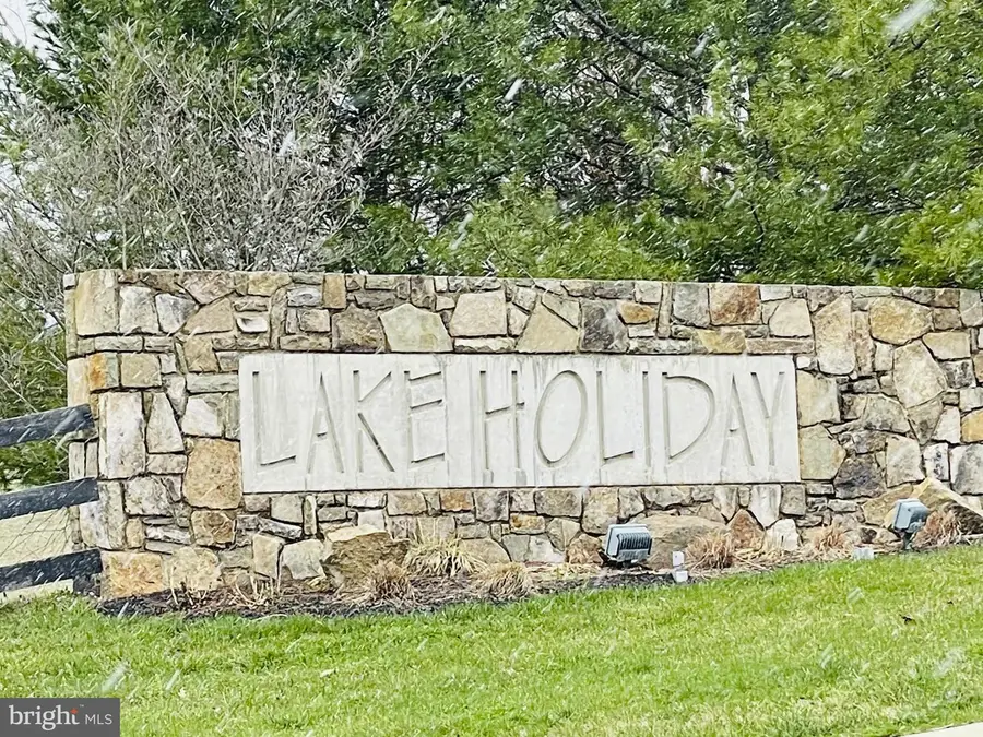 233 Sunset Cir, Cross Junction, VA 22625 - #3