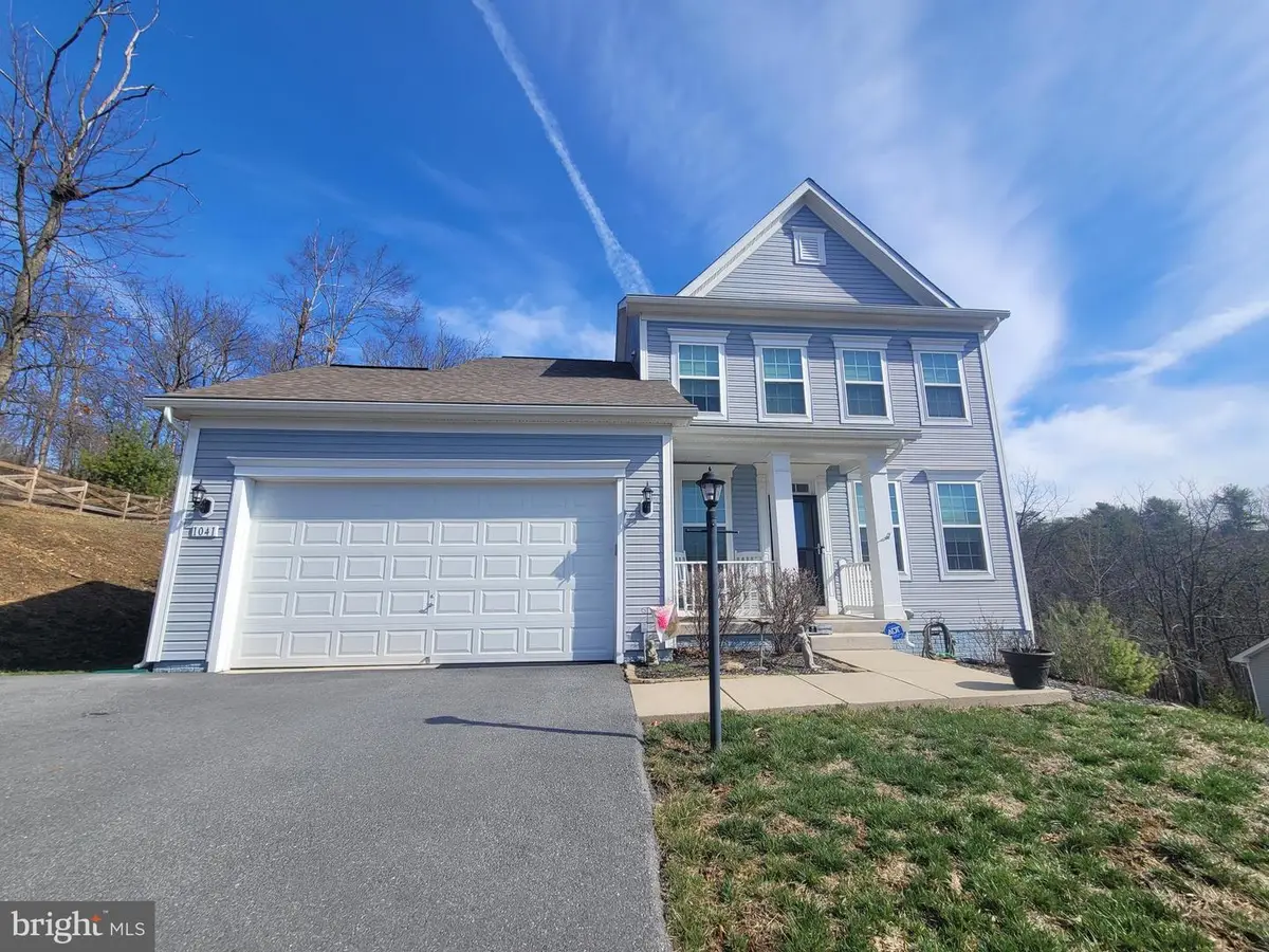 1041 W Masters Dr, Cross Junction, VA 22625 - #1