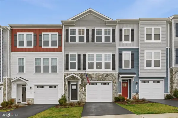 121 Checkerspot, LAKE FREDERICK, VA 22630