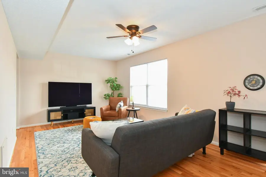 407 Emily Ln, Winchester, VA 22602 - #3