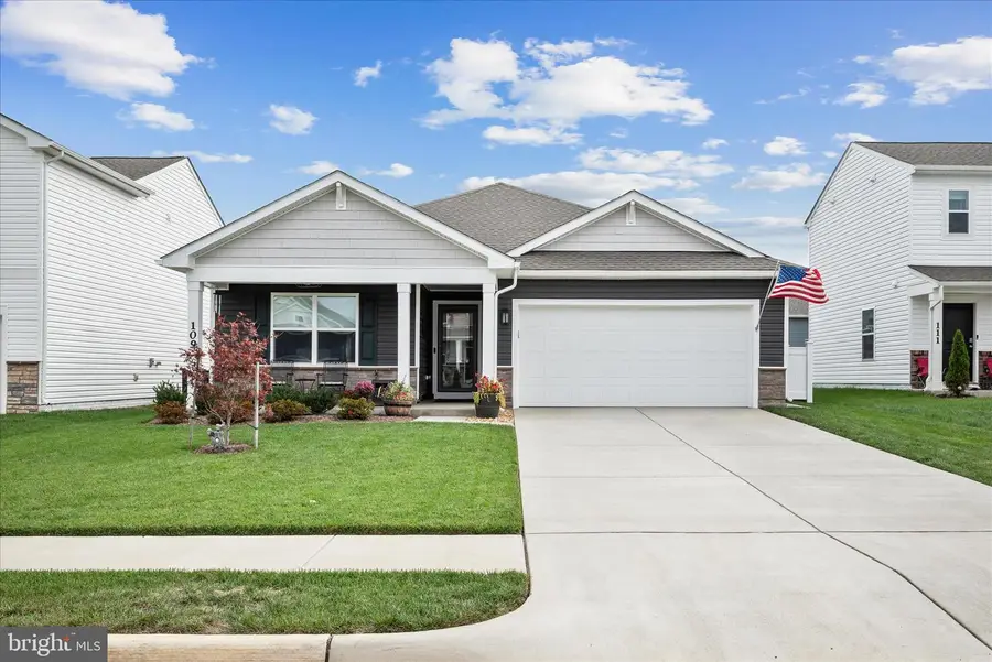 109 Grasmere St, Stephens City, VA 22655 - #2