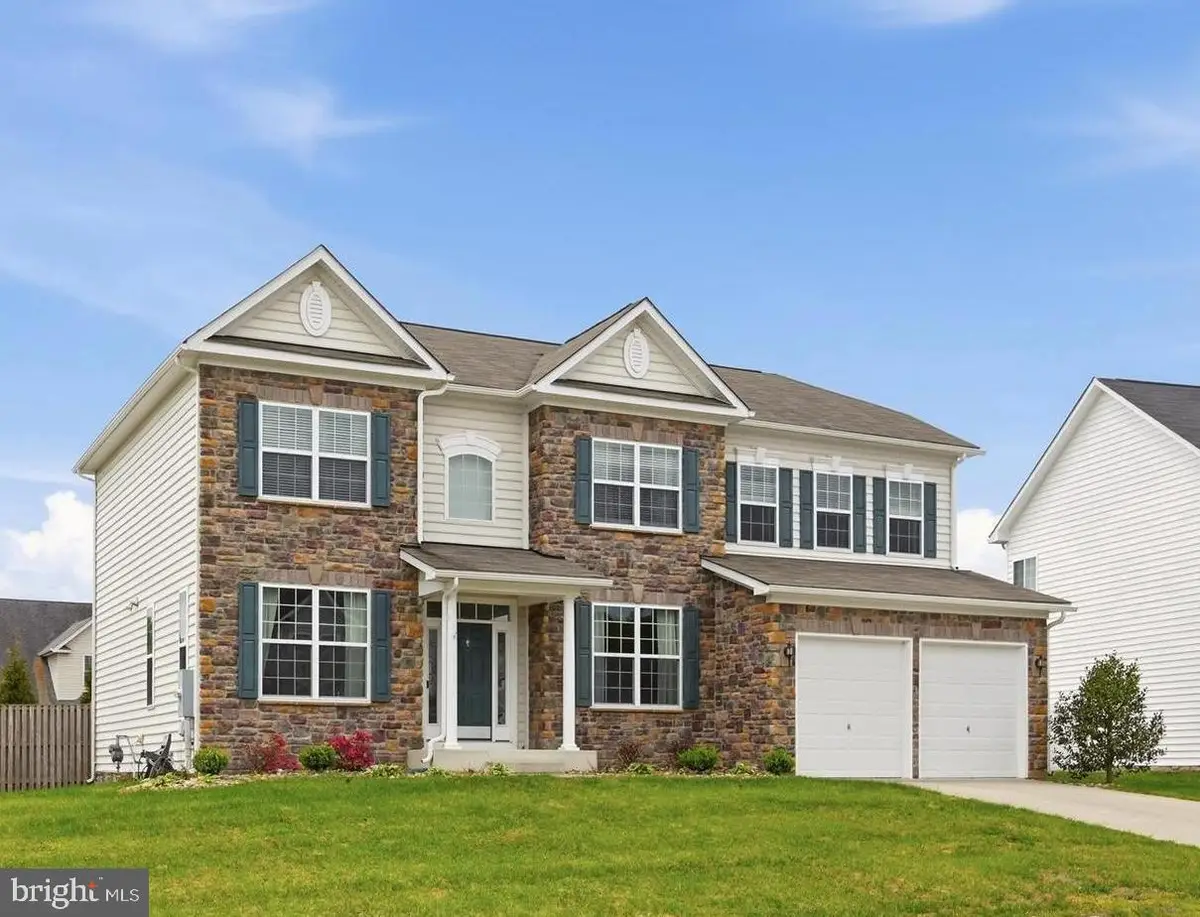 223 Dartmoor Dr, Stephens City, VA 22655 - #1