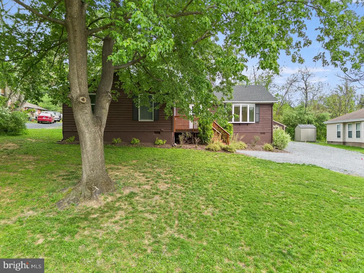 611 Manito Trl, Winchester, VA 22602 - #1