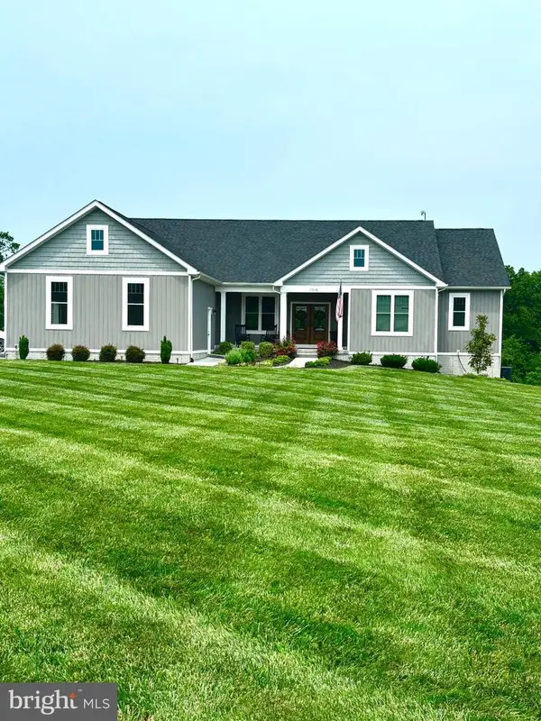 1015 Redbud, WINCHESTER, VA 22603