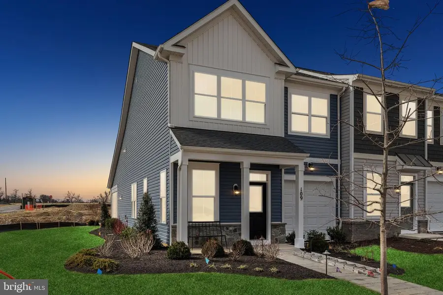 410 Granite Ridge Dr, Winchester, VA 22603 - #2