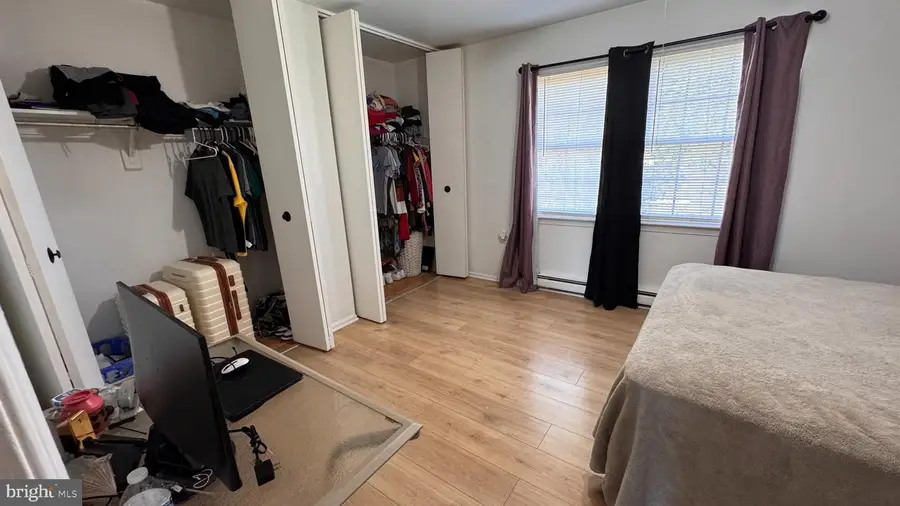 1114 Ravenwood Rd, Stephens City, VA 22655 - #2