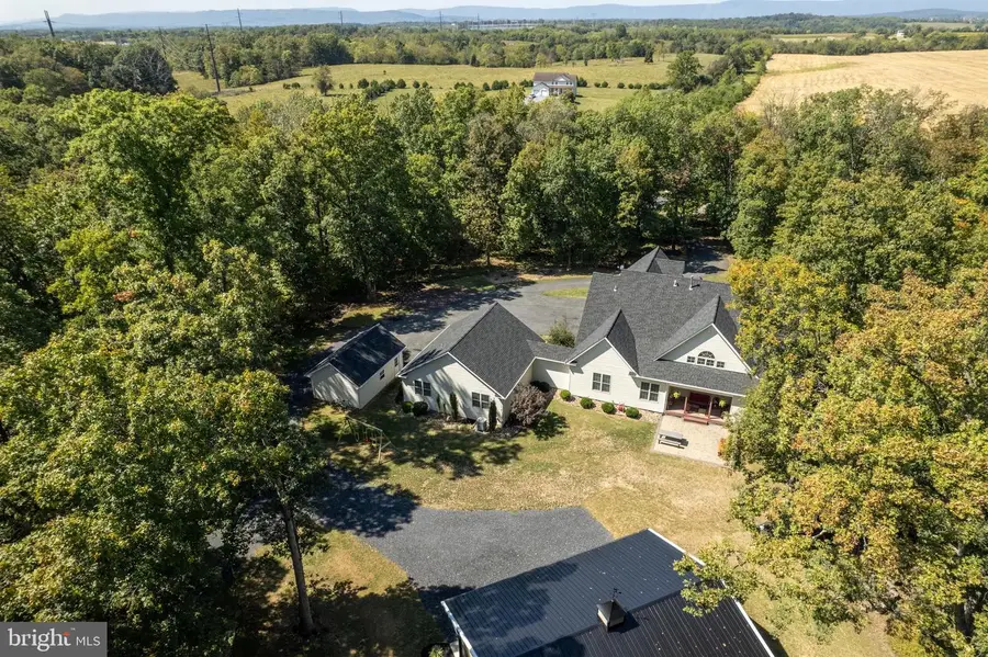 181 Ridings Mill Rd, Stephens City, VA 22655 - #2