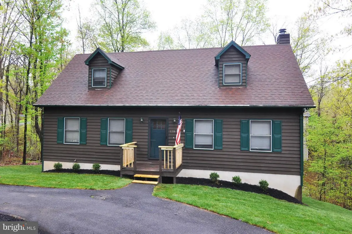 128 Dogwood Dr, Cross Junction, VA 22625 - #1