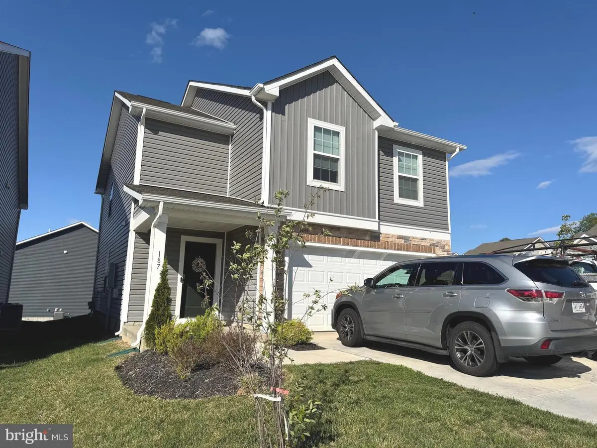 187 Schyrock Dr, Stephens City, VA 22655 - #1