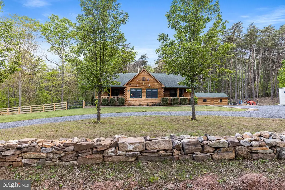140 Pine Tree Ct, Gore, VA 22637 - #1