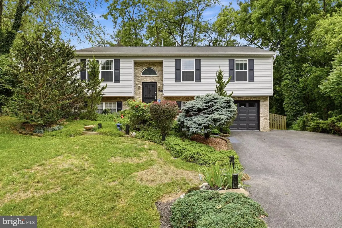 217 Pembridge Dr, Winchester, VA 22602 - #1