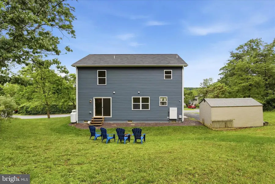 200 Fairway Cir, Cross Junction, VA 22625 - #3