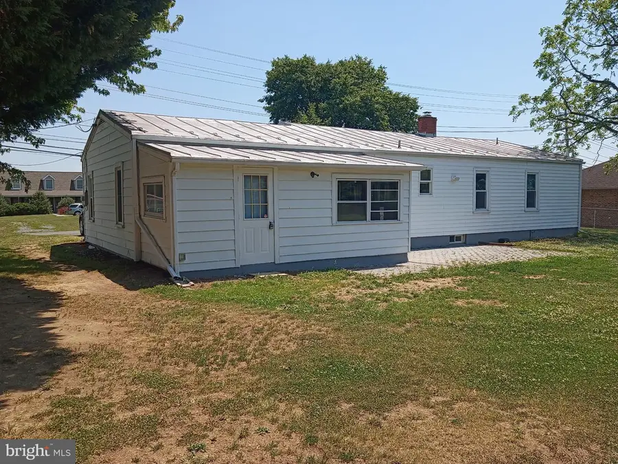 980 Greenwood Rd, Winchester, VA 22602 - #2