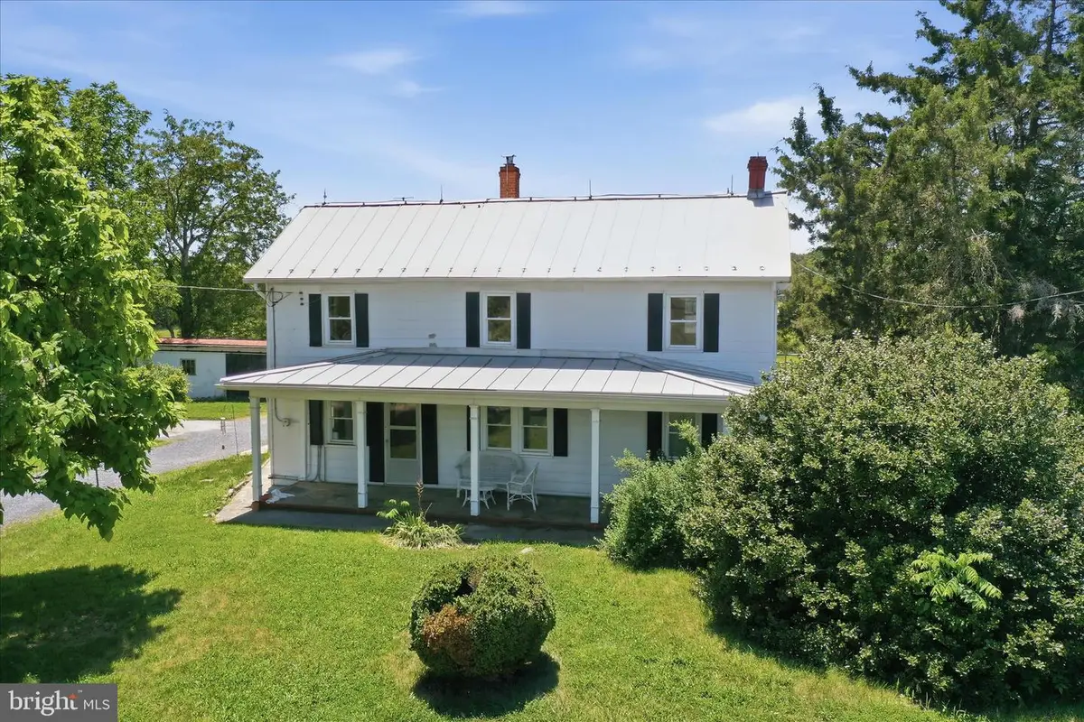 1604 Double Church Rd, Stephens City, VA 22655 - #1