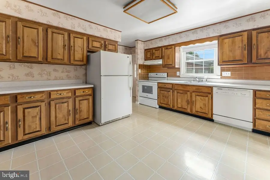 114 Williamson Rd, Winchester, VA 22602 - #2